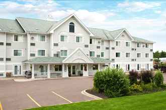 ภายนอกอาคาร 4 Travelodge Suites by Wyndham Moncton