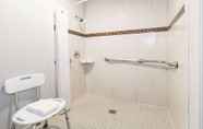 In-room Bathroom 3 Ramada by Wyndham El Paso
