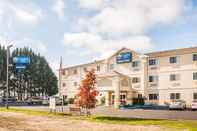 Luar Bangunan Comfort Inn Medford North