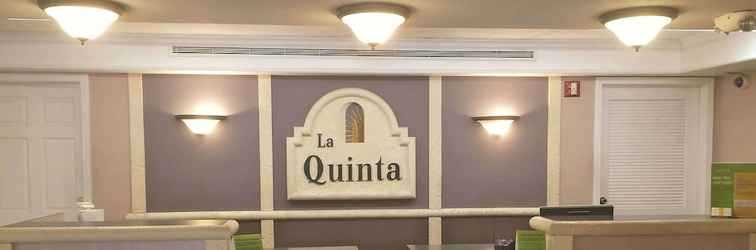ล็อบบี้ La Quinta Inn by Wyndham Columbus Airport Area