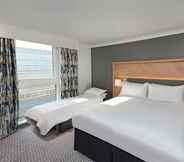 Kamar Tidur 4 Hilton London Croydon