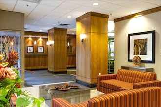 Sảnh chờ 4 Hampton Inn & Suites by Hilton Toronto Downtown