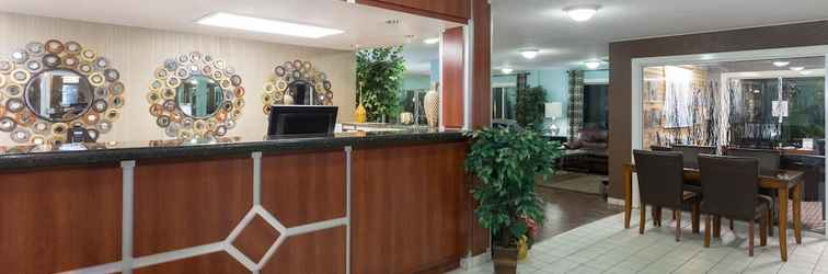 Lobi Days Inn by Wyndham Port Charlotte/Punta Gorda