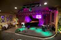 Entertainment Facility Days Inn by Wyndham Port Charlotte/Punta Gorda