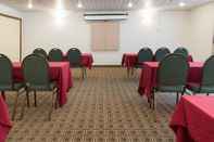 Ruangan Fungsional Comfort Inn & Suites Syracuse-Carrier Circle