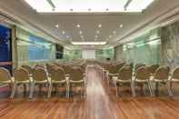 Functional Hall Best Western Premier Hotel Royal Santina