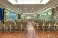 Functional Hall Best Western Premier Hotel Royal Santina