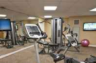 Fitness Center Arlington Court Suites, a Clarion Collection Hotel