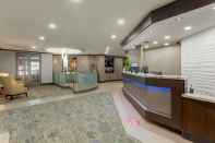 Lobi Best Western Plus Toronto Airport Hotel