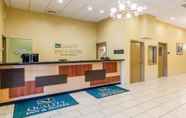 ล็อบบี้ 6 Quality Inn & Suites Lexington near I-64 and I-81