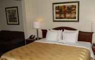 ห้องนอน 3 Quality Inn & Suites Lexington near I-64 and I-81