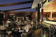 Bar, Kafe dan Lounge Royal Olympic Hotel