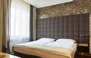 Kamar Tidur 6 St Gotthard Hotel