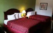 Kamar Tidur 2 Days Inn by Wyndham Santa Fe New Mexico