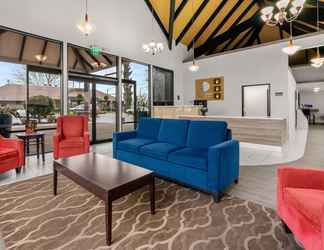 Lobi 2 Comfort Inn & Suites Beaverton - Portland West