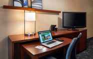 Bilik Tidur 3 Courtyard by Marriott Portland Beaverton