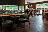 Quầy bar, cafe và phòng lounge Princeton Marriott at Forrestal