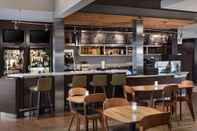 Bar, Cafe and Lounge Sonesta Select Newport Middletown
