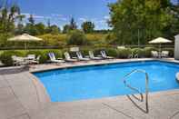 Swimming Pool Fairfield Inn by Marriott Portsmouth-Seacoast