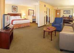 Phòng ngủ Comfort Suites South Burlington near University