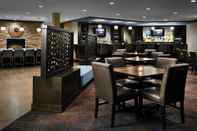 Bar, Cafe and Lounge Delta Hotels by Marriott Sault Ste. Marie Waterfront