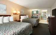 ห้องนอน 5 Days Inn by Wyndham Clearwater/Gulf to Bay