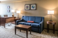 Common Space Comfort Inn & Suites Knoxville West