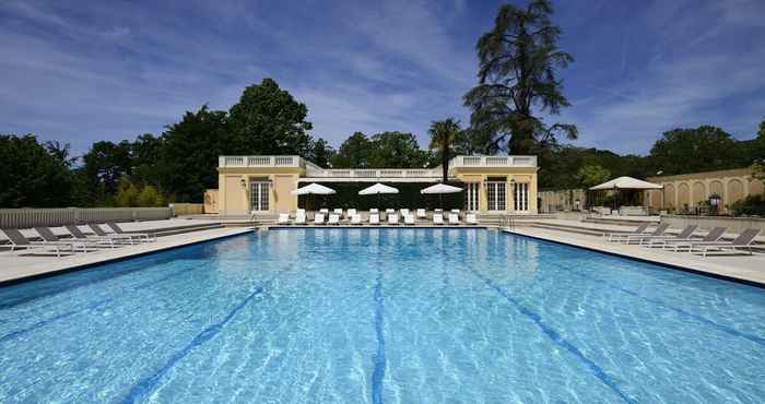 Kolam Renang Grand Hotel Palazzo Della Fonte