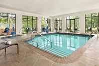 Swimming Pool Hampton Inn Washington-Dulles Int'l Airport South