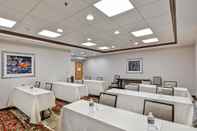 Dewan Majlis Hampton Inn Albany-Wolf Road (Airport)