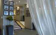 Lobi 4 Hotel Auteuil