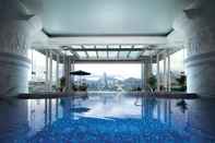 Swimming Pool The Peninsula Hong Kong