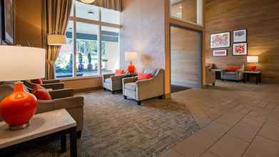 Lobby 4 Best Western Plus Oak Harbor Hotel & Conference Center