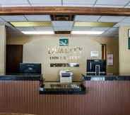 Lobi 5 Baymont by Wyndham Youngstown