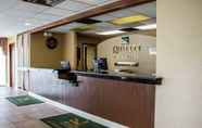 Lobby 7 Baymont by Wyndham Youngstown