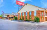 Exterior 2 Econo Lodge