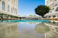 Swimming Pool Copacabana Palace, A Belmond Hotel, Rio de Janeiro