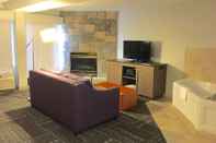 Common Space Hampton Inn Sevierville