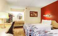 Kamar Tidur 5 Red Roof Inn Milford - New Haven