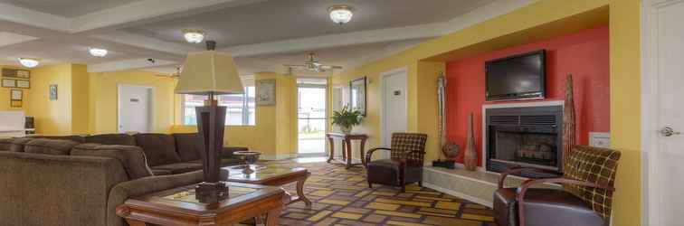 Lobby Econo Lodge Byron