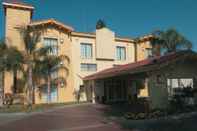 Exterior La Quinta Inn by Wyndham Bakersfield South