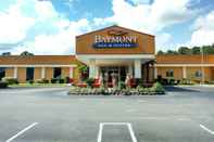 Exterior Baymont by Wyndham Walterboro