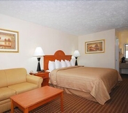 Bedroom 6 Quality Inn Dahlonega Near University