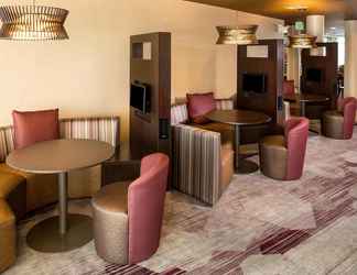 Lobi 2 Courtyard by Marriott Sioux Falls