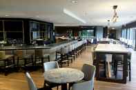 Quầy bar, cafe và phòng lounge Hilton Chicago/Oak Brook Hills Resort & Conference Center