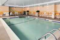 Swimming Pool Fairfield Inn & Suites by Marriott Cape Cod Hyannis