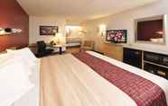 Kamar Tidur 4 Red Roof Inn Charleston West - Hurricane, WV