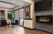 Lobby 5 Days Inn & Suites by Wyndham Sault Ste. Marie ON