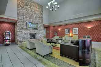 Lobby 4 Comfort Suites Parkersburg South