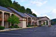 Exterior Super 8 by Wyndham Fort Chiswell/Wytheville Area